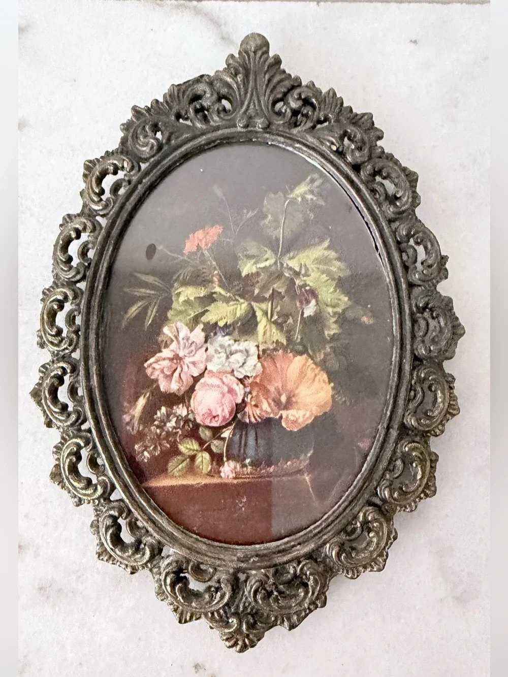 Vintage Gold Ornate Oval Frame floral print made in Italy